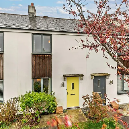 2 Bed In 90410 Charlestown (Cornwall)