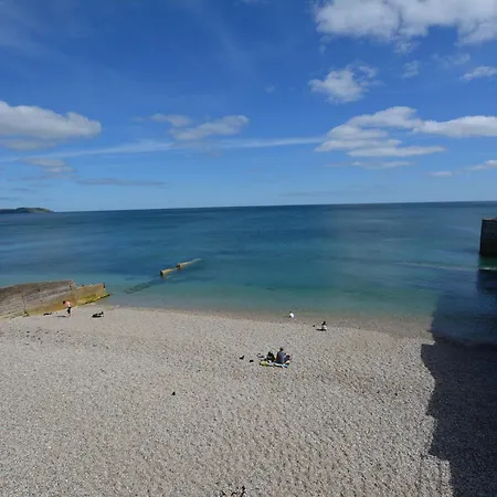 2 Bed In 90410 Holiday home